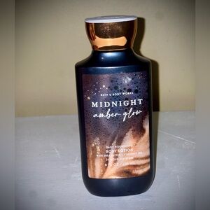 Bath & Body Works Midnight Amber Glow Lotion - Black and Gold